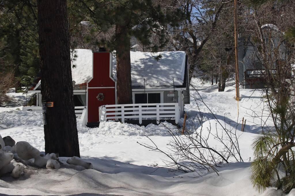 Cheerful 2-Bedroom Cabin With Indoor Fireplace Running Springs Exterior photo